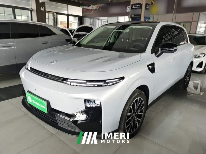 Leapmotor B10 510 Pleasure Edition - ავტომობილი ჩინეთიდან