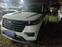 Ford Explorer EcoBoost 285 AWD Fashion 7-Seater - ფოტო 1
