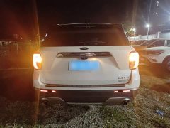 Ford Explorer EcoBoost 285 AWD Fashion 7-Seater - ფოტო 5
