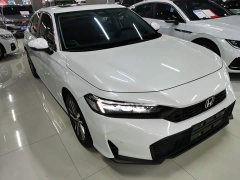 Honda Civic 240TURBO CVT Smart Plus - ფოტო 3