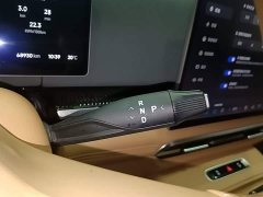 Voyah Lantu Dreamchaser PHEV AWD Excellence Kunpeng Edition - ფოტო 13