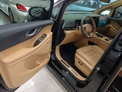 Voyah Lantu Dreamchaser PHEV AWD Excellence Kunpeng Edition - ფოტო 15