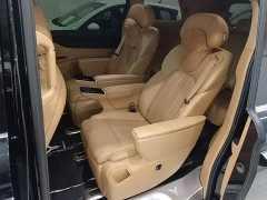 Voyah Lantu Dreamchaser PHEV AWD Excellence Kunpeng Edition - ფოტო 16