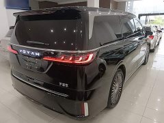 Voyah Lantu Dreamchaser PHEV AWD Excellence Kunpeng Edition - ფოტო 6