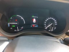 Toyota Sienna 2.5L Hybrid Luxury - ფოტო 11