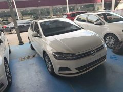 Volkswagen Polo Plus 1.5L Automatic Panoramic Sunroof Comfort Edition - ფოტო 3