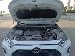 Toyota RAV4 2.0L CVT FWD Urban Edition - ფოტო 15