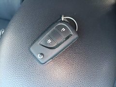 Toyota RAV4 2.0L CVT FWD Urban Edition - ფოტო 16