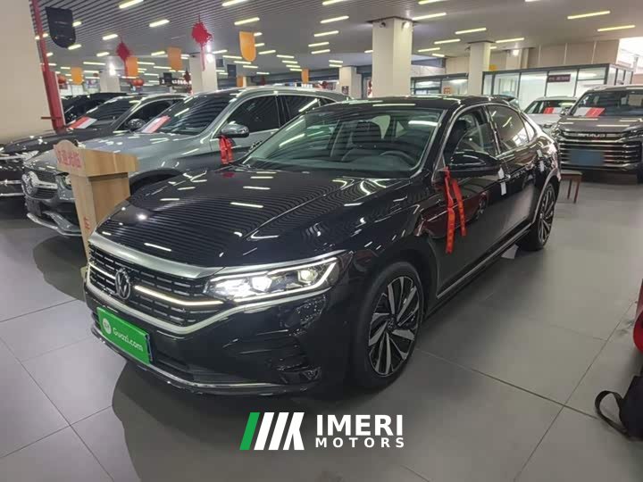 Volkswagen Passat 330TSI Prestige Edition