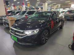Volkswagen Passat 330TSI Prestige Edition - ფოტო 1