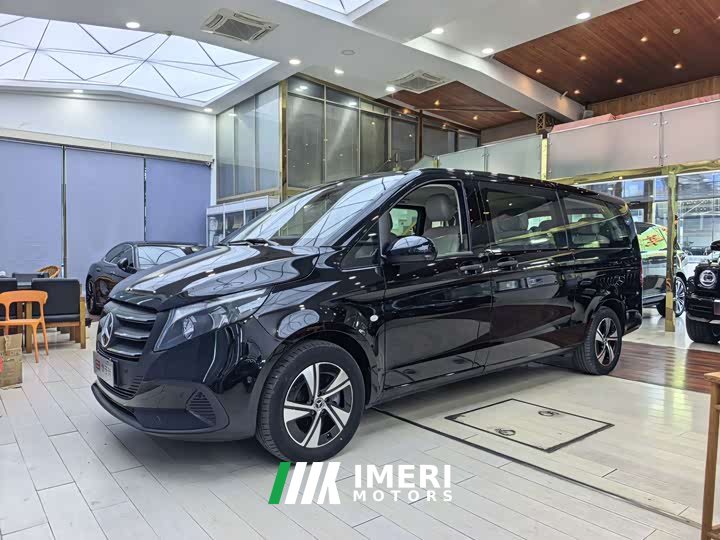 Mercedes-Benz Vito 2.0T Business Edition 7-Seater