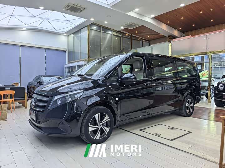 Mercedes-Benz Vito 2.0T Business Edition 7-Seater