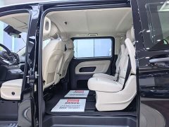 Mercedes-Benz Vito 2.0T Business Edition 7-Seater - ფოტო 12