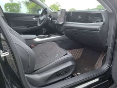Volkswagen Passat Pro 380TSI Longyao Edition - ფოტო 4