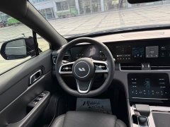 Li Auto ONE Extended Range 6-Seater - ფოტო 9