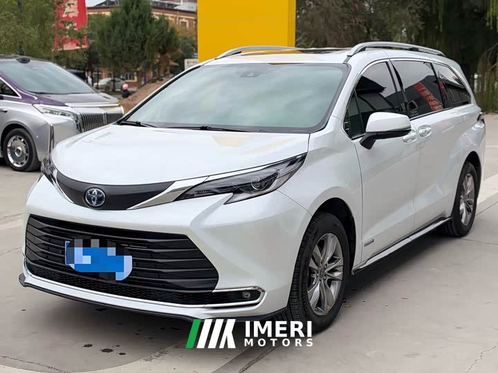 Toyota Sienna 2.5L Hybrid Comfort Edition - ავტომობილი ჩინეთიდან