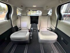 Toyota Sienna 2.5L Hybrid Comfort Edition - ფოტო 13