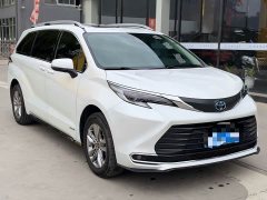 Toyota Sienna 2.5L Hybrid Comfort Edition - ფოტო 3