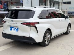 Toyota Sienna 2.5L Hybrid Comfort Edition - ფოტო 4
