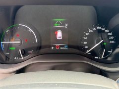 Toyota Sienna 2.5L Hybrid Comfort Edition - ფოტო 9