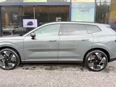 Volvo XC70 Plug-in Hybrid All-Wheel Drive Extended Range Ultra - ფოტო 4