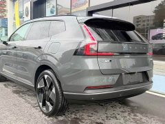 Volvo XC70 Plug-in Hybrid All-Wheel Drive Extended Range Ultra - ფოტო 9