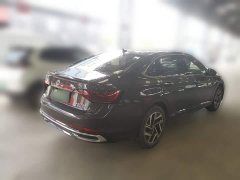 Volkswagen Sagitar 300TSI DSG Excellence Edition - ფოტო 4