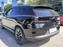 Volvo XC70 Plug-in Hybrid AWD Extended Range Plus - ფოტო 9