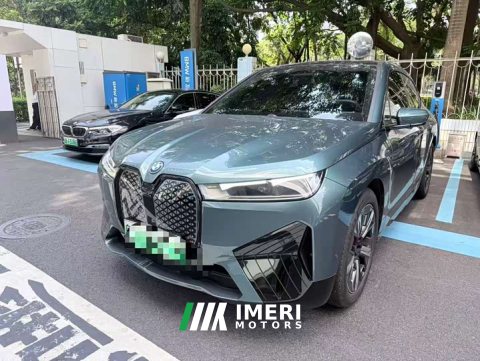 2023 BMW iX xDrive40 - ავტომობილი ჩინეთიდან