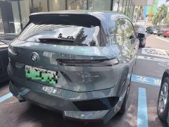 BMW iX xDrive40 - ფოტო 4