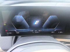 BMW iX xDrive40 - ფოტო 9