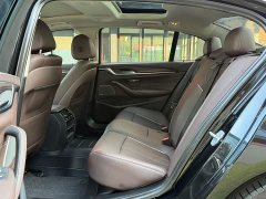 BMW 5 Series 530Li Leading Edition Luxury Package - ფოტო 16