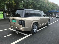 Yangwang U8 L Dingshi Edition - ფოტო 7