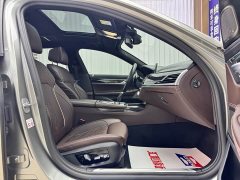 BMW 7 Series 730Li M Sport Package - ფოტო 16