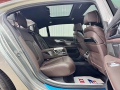 BMW 7 Series 730Li M Sport Package - ფოტო 17