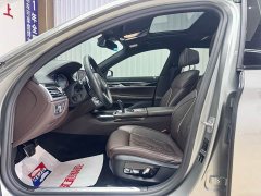 BMW 7 Series 730Li M Sport Package - ფოტო 7