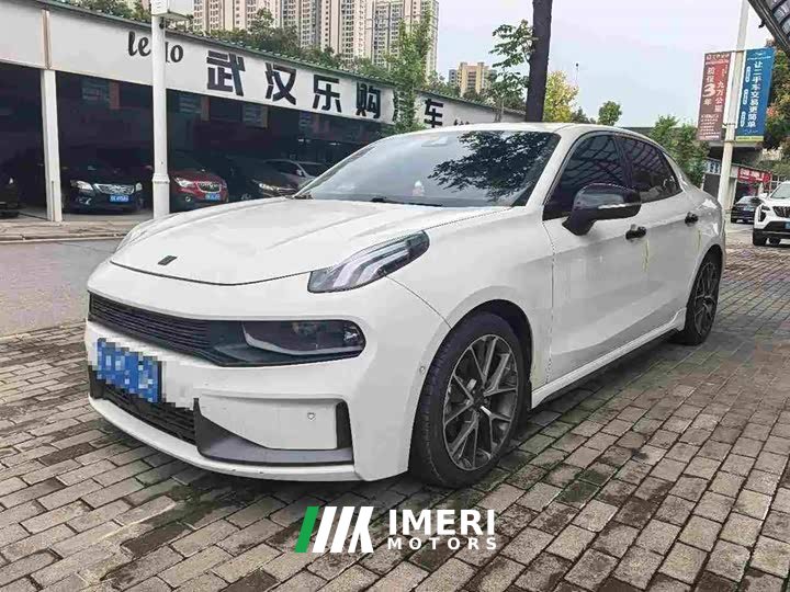 Lynk & Co 03 2.0T Diesel DCT Pro