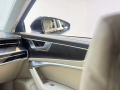 Audi A6L 55 TFSI quattro Deluxe Version - ფოტო 14