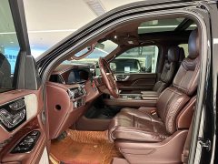 Lincoln Navigator Presidential Series 3.5T - ფოტო 9