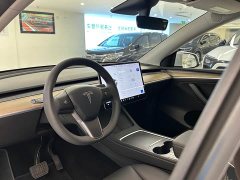 Tesla Model Y Long Range All-Wheel Drive - ფოტო 10