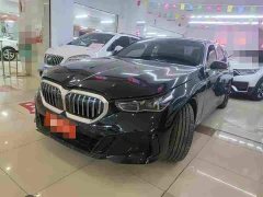 BMW 5 Series 530Li Premier M Sport Package - ფოტო 1