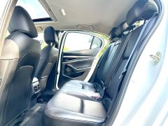 Mazda3 Axela 2.0L Automatic Premium Edition - ფოტო 12