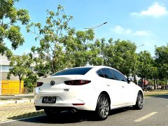 Mazda3 Axela 2.0L Automatic Premium Edition - ფოტო 4