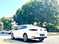 Mazda3 Axela 2.0L Automatic Premium Edition - ფოტო 6