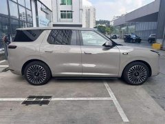 IM Motors Zhiji LS8 66 Ultra Tech Flagship 5-Seater - ფოტო 5