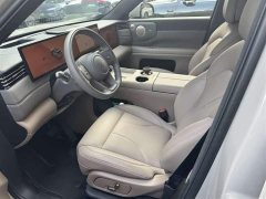 IM Motors Zhiji LS8 66 Ultra Tech Flagship 5-Seater - ფოტო 7
