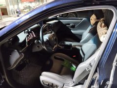 Lexus ES 200 Excellence Edition - ფოტო 4