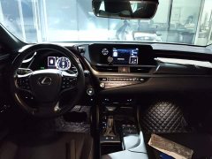 Lexus ES 200 Excellence Edition - ფოტო 6