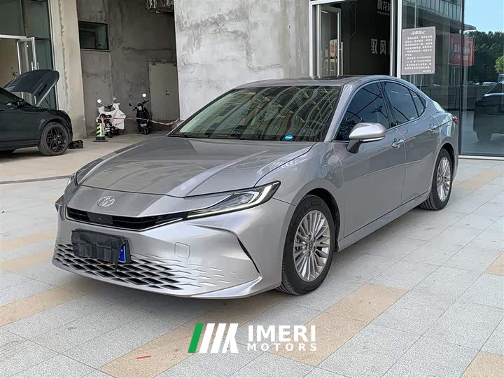 Toyota Camry 2.0GVP Luxury Edition