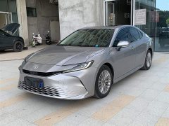Toyota Camry 2.0GVP Luxury Edition - ფოტო 1